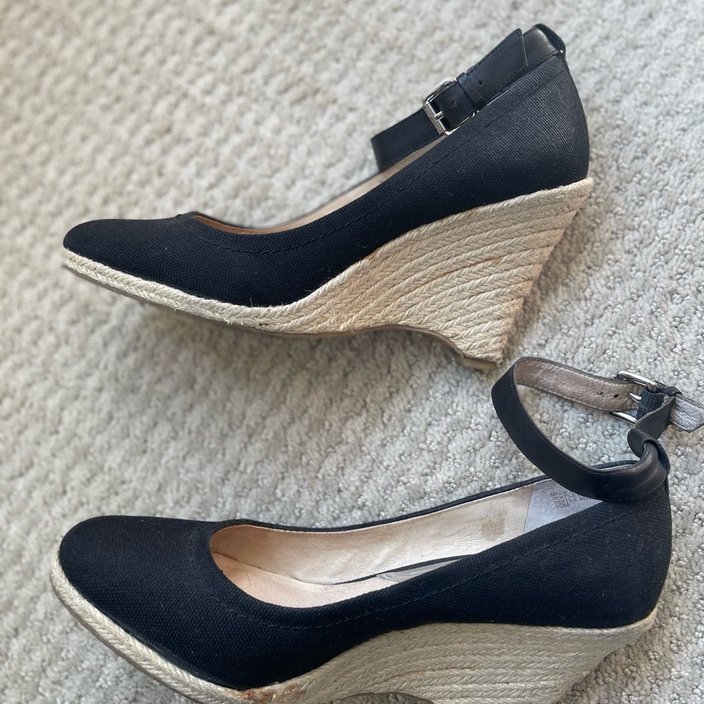 Michael Kors Black Wedge Espadrilles Size 10
